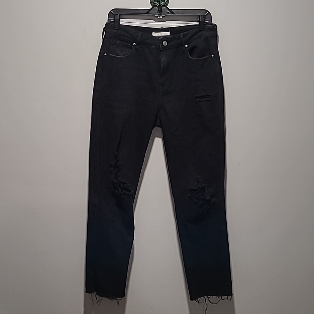 Pacsun sz 27 long black mom jeans distressed WJ57